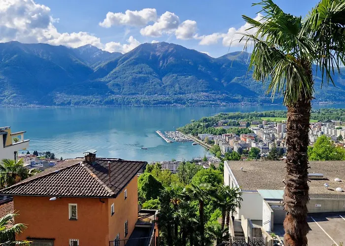 Romantic View With Balcony And Parking In Locarno Appartement Orselina