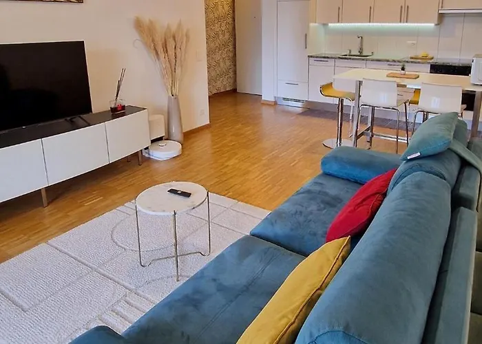 Romantic View With Balcony And Parking In Locarno * Orselina